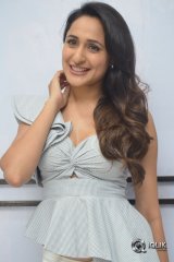 Pragya Jaiswal At Jaya Janaki Nayaka Movie Success Meet